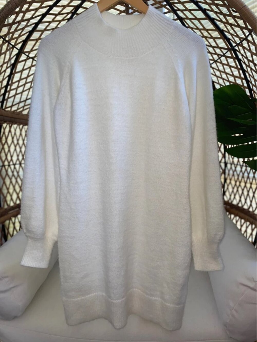 Harper’s Heritage Women’s Rosemary Mock Neck Fuzzy Sweater Dress Size Medium